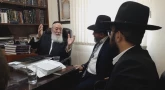 Le Grand Rabbin de Jerusalem condamne une récente "permission" d'un Séder de Pessa'h en vidéoconférence...