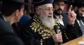 Le Grand Rabbin d’Israël à Nétanya pour honorer notre nouveau projet : Le "Yalkout Yossef Online" !