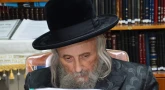 Qui était Rav Touvia Weiss, ce géant de Torah parti le 2 Av dernier ?