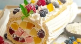 Recette de Tou Bichvat : Roulé à la crème vanille et aux fruits !