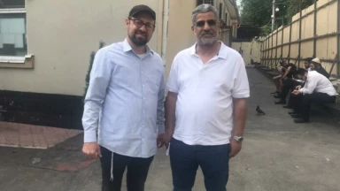 L’ambassadeur du Koweït en Ukraine sur la tombe de Rabbi Nah’man de Breslev