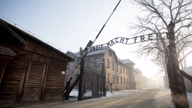 Retour de visite à Auschwitz : sur leur pas... sans jamais les oublier