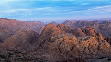 "Dérekh Erets Kadma Latorah", le savoir-vivre précède la religion