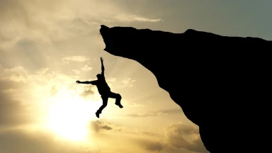 Champion du monde de la chute… pour mieux se relever !