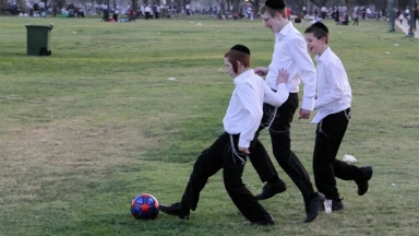 Un enfant renonce à un match pour les Tsitsit