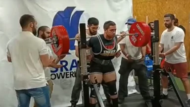 Le champion d’haltérophilie en Israël étudie la Torah à temps plein