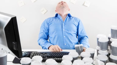 Travailler moins, gagner plus (grâce à sa femme) !