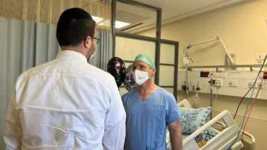 Poignardée au cœur en Israël il y a deux semaines, la victime est sortie de l’hôpital