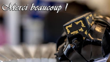 Grâce à vous : 25 paires de Téfilines et 130 Mézouzot envoyées en Iran !