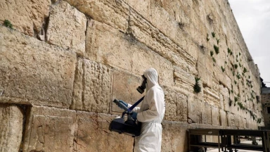 Pessa’h : nettoyage et désinfection du Kotel en pleine épidémie