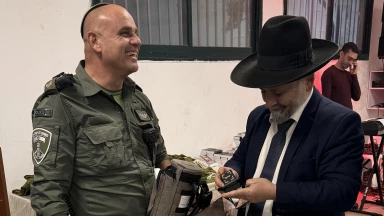 Le commandant du bataillon s’engage à porter les Téfilines tous les jours pour la protection de ses soldats