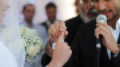 Le jeune Nathan s'est bien marié grâce à vous