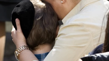 Toulouse, 1 an - Je t'implore, D.ieu !