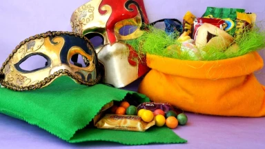 Halakhot : lois du Michloa'h Manot à Pourim