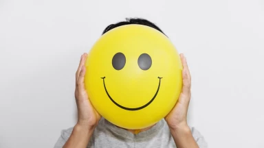 Comment être tout le temps joyeux comme l’exige la Torah ?