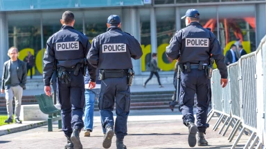 "Qui sait si je vais passer une nuit au poste de police"