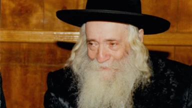 "Comment cher Rabbi de Sanz avez-vous pu vous reconstruire après la Shoah ?"