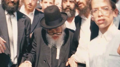 La conversion au judaïsme de l’auxiliaire de vie philippin du Rav Chakh...