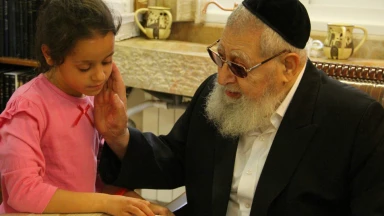 "Et l'enfant retrouva la parole" : la sagesse du Rav