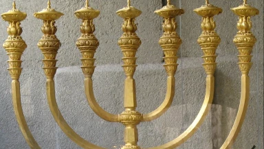 Rav Menaché et les secrets de la Ménorah