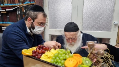 Séder de Tou Bichvat chez Rav ‘Haïm Kanievsky