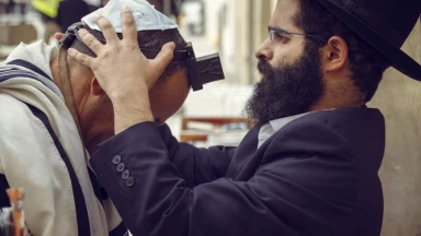 Le Loubavitch m'a dit de mettre les Téfilines de mon père et...