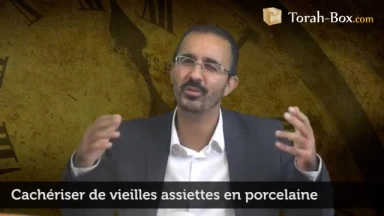 Cachériser de vieilles assiettes en porcelaine