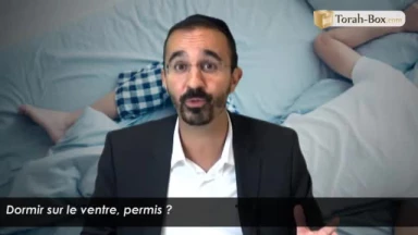 Dormir sur le ventre, permis ?