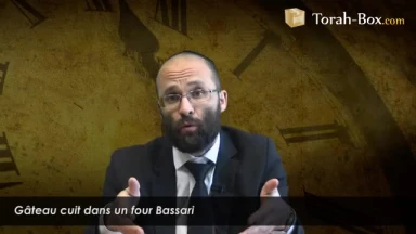 Manger un pain au fromage, cuit dans un four de viande...