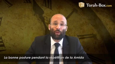 La bonne posture pendant la répétition de la Amida