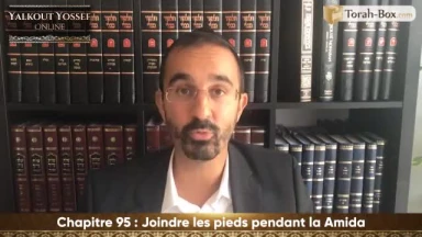 Joindre les pieds pendant la 'Amida