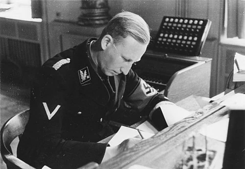 Ca s&rsquo;est pass&eacute; un 7 mars 1942&hellip; Mort de Reinhard Heydrich, chef d
