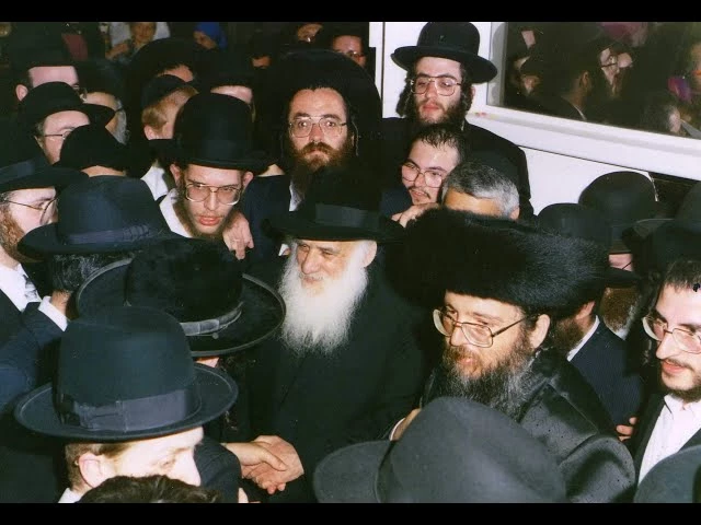 « Le Bonheur est dans le Pré, cours-y vite… »