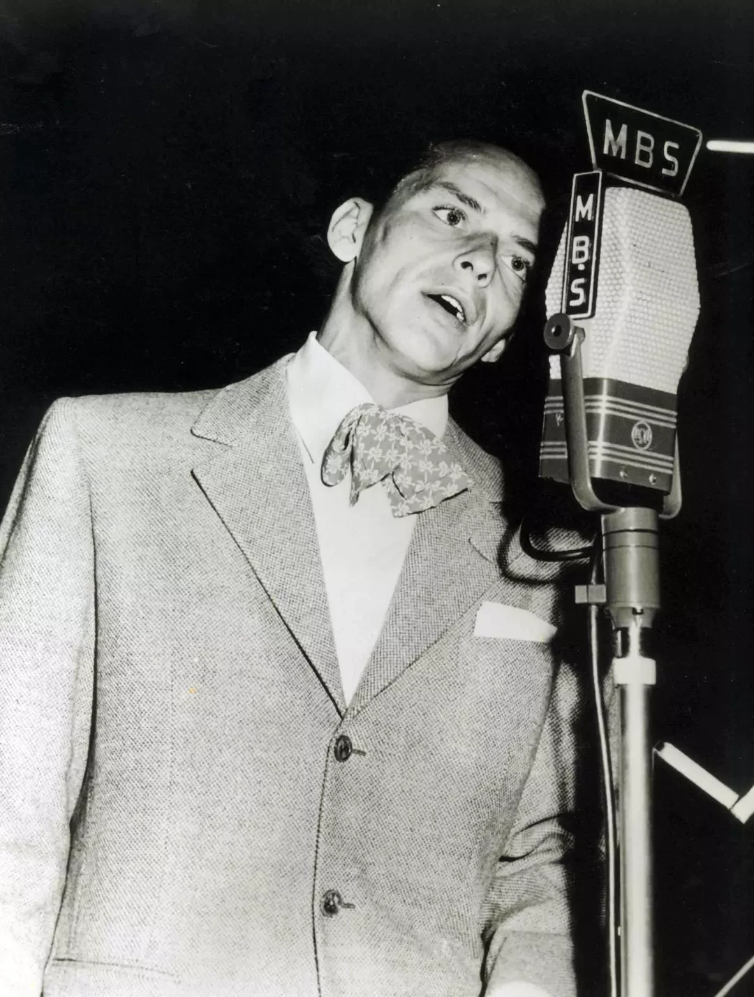 Miroir, miroir - Bardot peut partir en vacances...