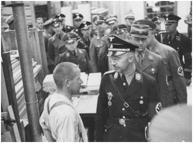 Miroir, miroir - Entre Ahmed et Albanese