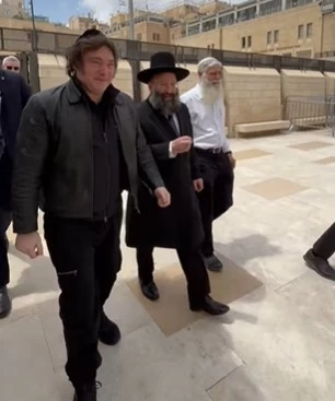 Miroir, miroir-  Javier Milei: l'homme qui aimait les juifs