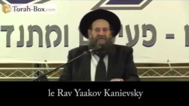 [Vidéo] Secrétaire du Rav Kanievsky : "Machia'h tape à la porte"