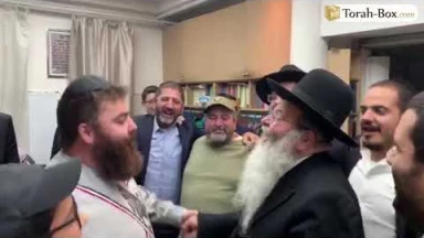 Vidéo : 8 jours de Torah Non-Stop avec Rav Uzan à Paris & Lyon !