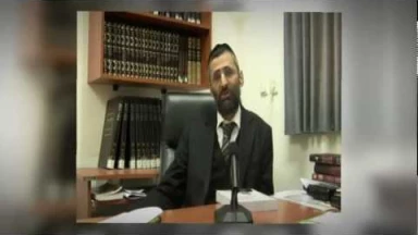 Son premier livre : "Questions au Rav Ron Chaya"